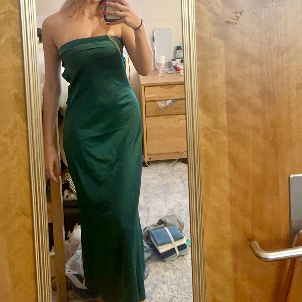 Elegant Green Maxi Dress